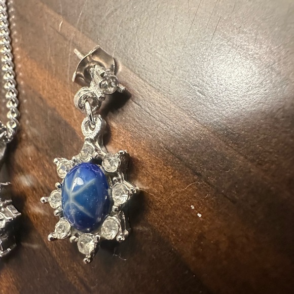 VTG 1970 Faux Blue Star Sapphire Rhinestone 18" Silver Tone Necklace & Earrings - Picture 5 of 6